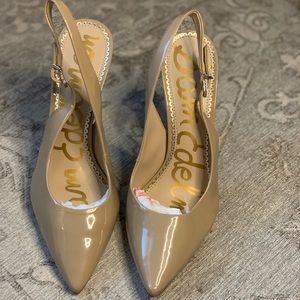 Sam Edelman Hasting Pump